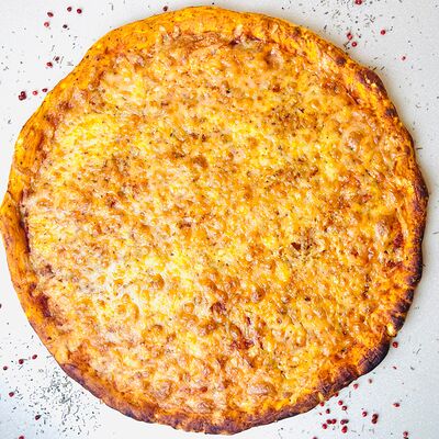 №1 Пицца Маргарита классическая в Батон и булка по цене 680 ₽