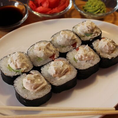 Цезарь-ролл в Ямато по цене 680 ₽