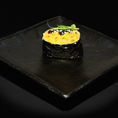 Запеченный гункан с угрем в Бейкер суши по цене 289 ₽