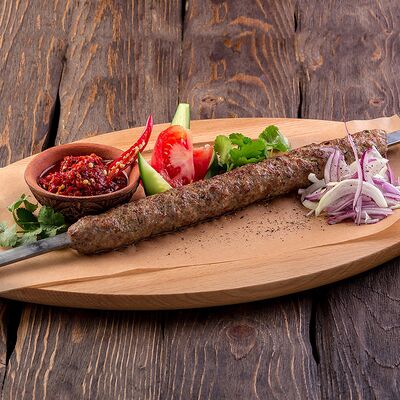 Люля-кебаб свино говяжий по-кавказски в У Ханумы по цене 510 ₽