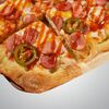 Пиццета Мясные колбаски и халапеньо в YO! PIZZA по цене 420