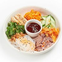 Бун Чао с говядиной в Pho Me