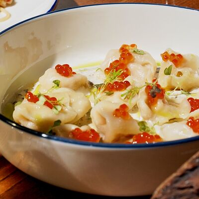 Пельмени с крабом в трюфельном соусе в More Fish'ka по цене 890 ₽