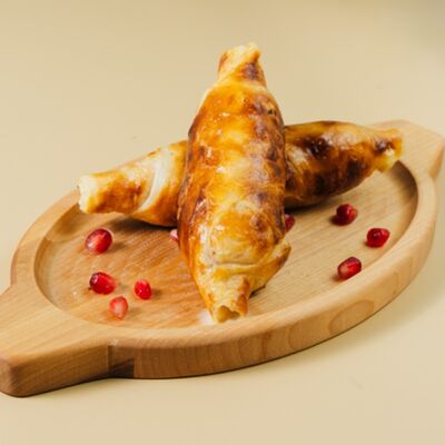 Хачапури на шампурев Suli & Co по цене 520 ₽