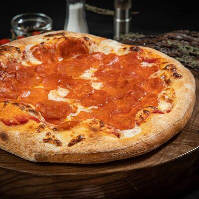 Пицца Пеперони 28см в Пицца Пала по цене 715 ₽