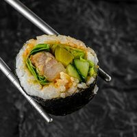 Cамгепсаль кимпаб в Goyo korean bbq