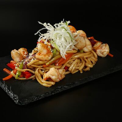 Удон с креветкой в Танояки по цене 670 ₽