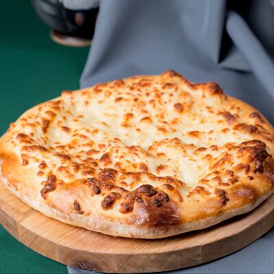 Хачапури по-мегрельски в Пиросмани по цене 780 ₽