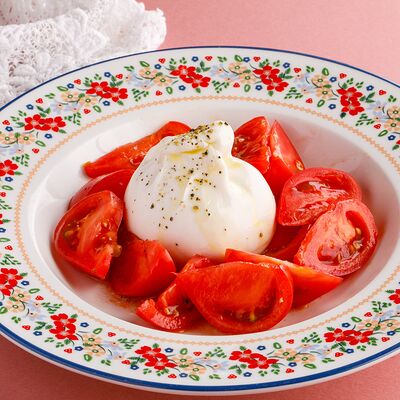 Буррата с томатами в Катюша Katyusha по цене 1190