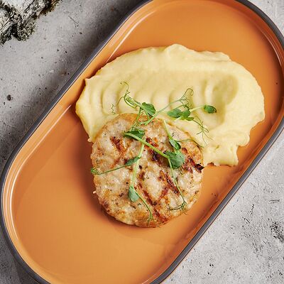 Рубленая котлета из цыпленка с моцареллой в Гриль бар BQ по цене 495 ₽