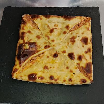 Басман с курой и жареный лук на благополучие в Шаверма и Басманы по цене 960 ₽