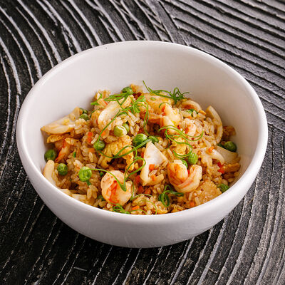 Рис с морепродуктами в Ginza по цене 1590 ₽