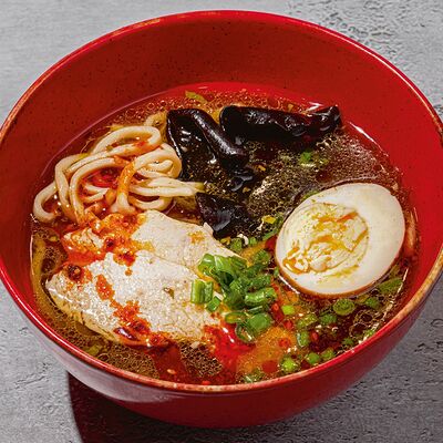 Рамен с цыплёнком в Антрекот по цене 600 ₽