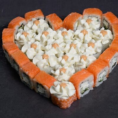 Сет №12 Ля Мур (Любовь) в Стрелаfood по цене 1870 ₽