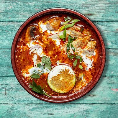 Том ям с цыпленком в Mommi sushi по цене 380 ₽