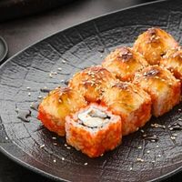 Ролл Самурай в Omakase Yoshitake Sushi