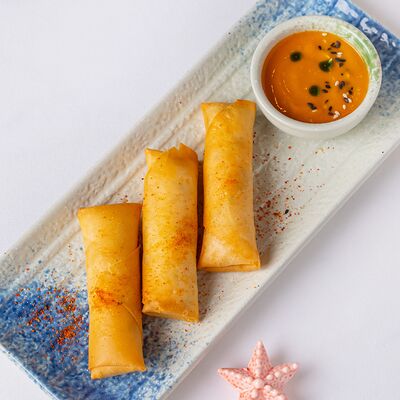 Спринг ролл с креветками в Leto по цене 1020 ₽