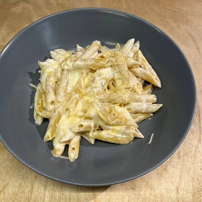 Пенне Четыре сыра в Cacio e Vino по цене 475 ₽