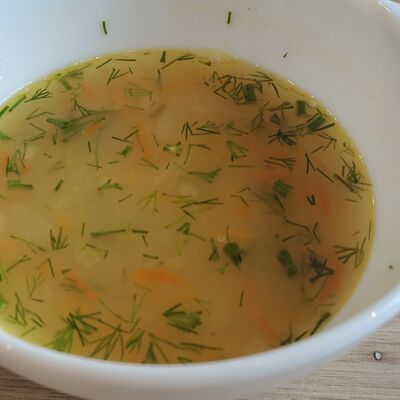 Суп гороховый с копчёностями в Бистро шеф по цене 180 ₽