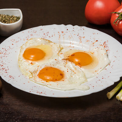 Глазунья в У березки по цене 210 ₽