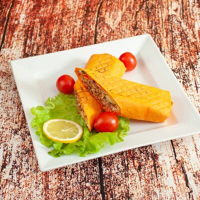 Шаурма в сырном лаваше в Food Moscow по цене 230 ₽