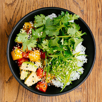 Поке с авокадо в SUBZERO по цене 850 ₽