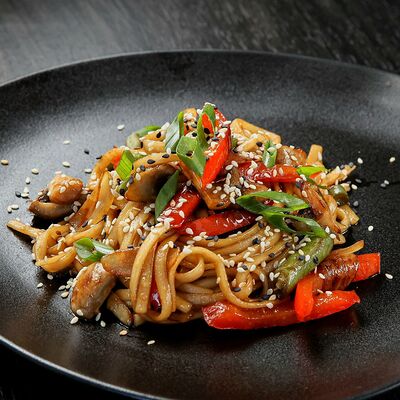 Удон Овощнойв Loca Pizza по цене 460 ₽