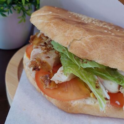 Донер гриль Классический с курицей в Минута на кофе по цене 435 ₽