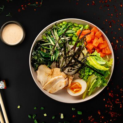 Поке с курицейв Oji по цене 630 ₽