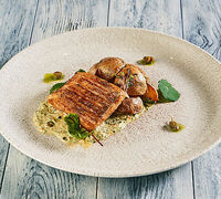 Судак с молодым картофелем в Сыроварня AndreAle