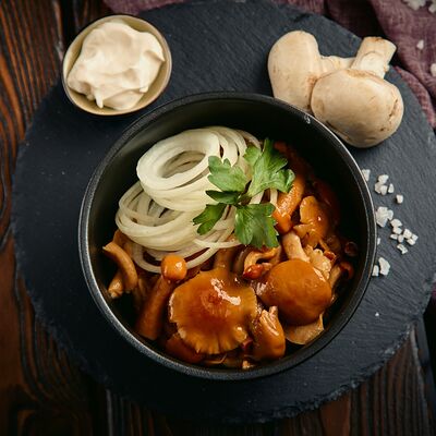 Маринованные грибочки в Шашлычный двор по цене 319