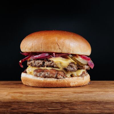 Двойной чизбургер в Ешь Мясо BISTRO по цене 840 ₽