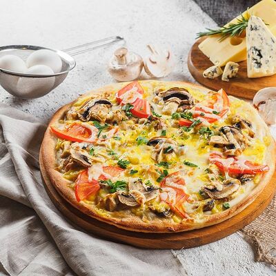 Пицца Марсельеза в Maki Family по цене 349