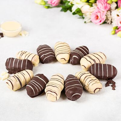 Заварные Оригинальные пирожные в У Палыча. С пылу, с жару! по цене 828 ₽