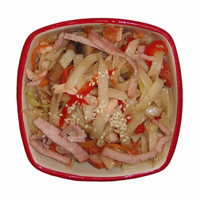 Удон с грудинкой в Sushiwoker по цене 460 ₽