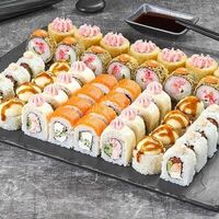 Сет Кинг ассорти роллов в Fast Япония Premium Sushi