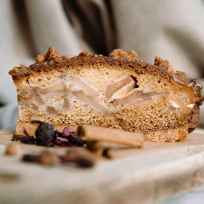 Д* Яблочный пирог в ЭлеКафе по цене 260 ₽