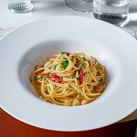 Спагетти Aglio e Olio в Romano