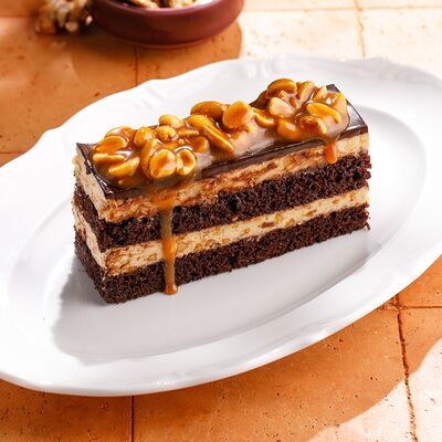 Шоколадный торт с арахисом и карамелью в ЛарисуВаннуХочу по цене 560