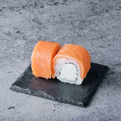 Ролл Филадельфия премиум в THE BOX по цене 469