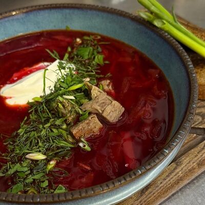 Борщ с говядиной в Опытный по цене 590 ₽