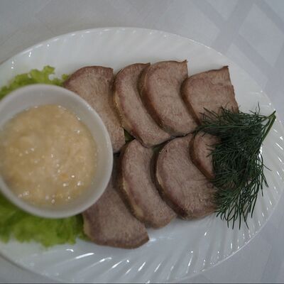 Язык говяжий с хреном в Тианети по цене 660 ₽