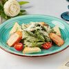 Цезарь с жареной семгойв Кузьминки по цене 1010