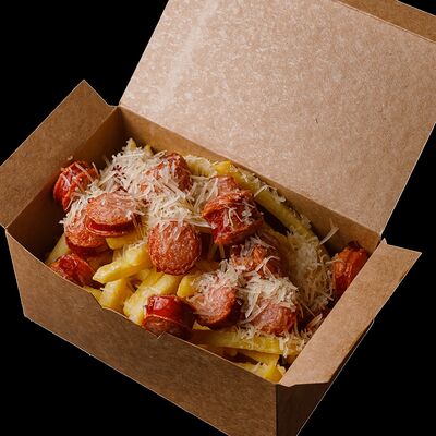 Микс-бокс с колбасками и пармезаном в ПарККинг по цене 19 р.