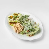 Цезарь Цыпленок в Colibri Bistro