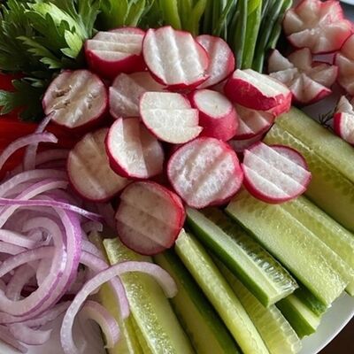 Овощная тарелка в Огонек по цене 400 ₽