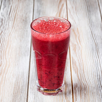 Смузи Черничный в Кофейня на Остоженке по цене 700 ₽