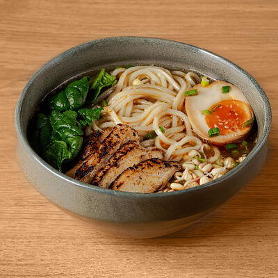 Рамен с курицей (M) в Kenobi по цене 630 ₽