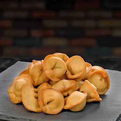 Снек Ман-Гетсы (жареные пельмени) в Манты-Ман по цене 229