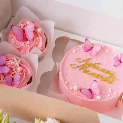 Набор: бенто-торт и капкейки Любимой мамочке в Мамин Cake по цене 3300 ₽